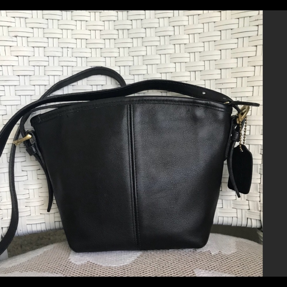 Vintage COACH Soho mini black leather bag